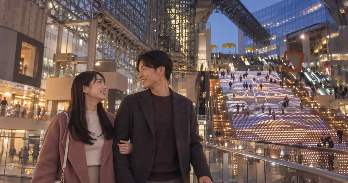 京都駅ビルでデートを楽しむふたりをイメージしたAI画像